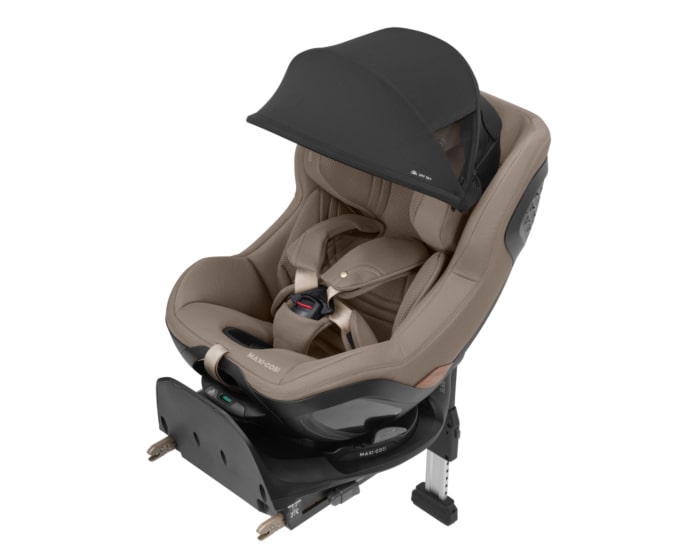 8701057110_2026_maxicosi_carseat_carseataccessory_suncanopyl_black_3qrtleft