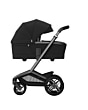 1920390110_2024_maxicosi_stroller_comfort_fame_twillic_twillicblack_optimalprotection_carrycot_side